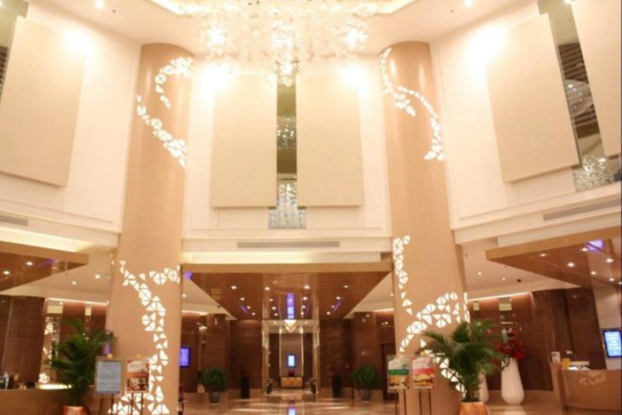 Inzone Garland Hotel Цзинань Экстерьер фото